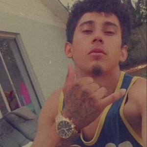 Meet your Posher, Luis